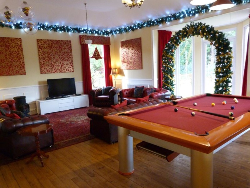 The family room at Christmas